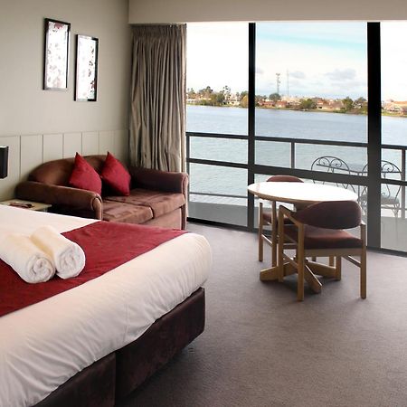 Club Mulwala Resort Экстерьер фото