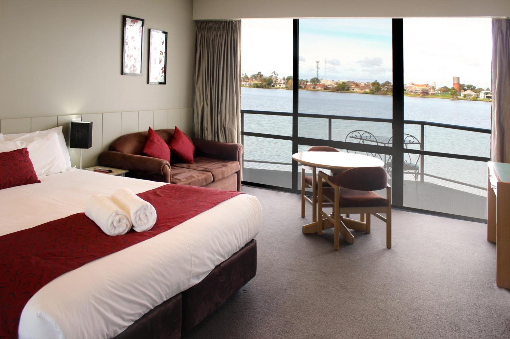 Club Mulwala Resort Экстерьер фото