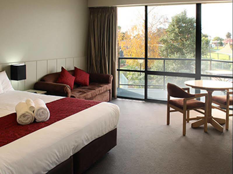 Club Mulwala Resort Экстерьер фото