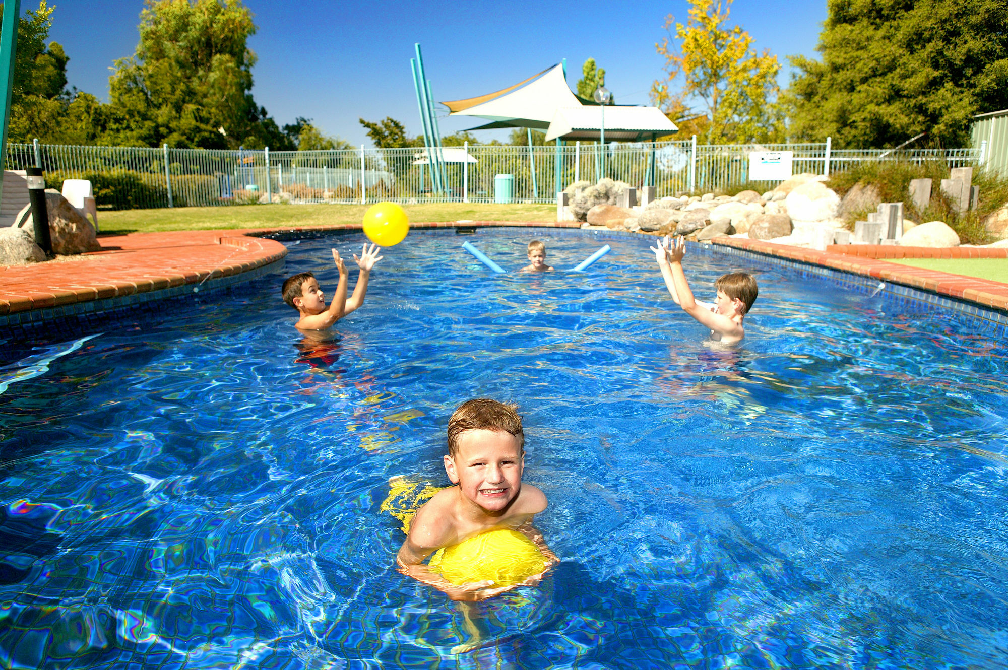 Club Mulwala Resort Экстерьер фото