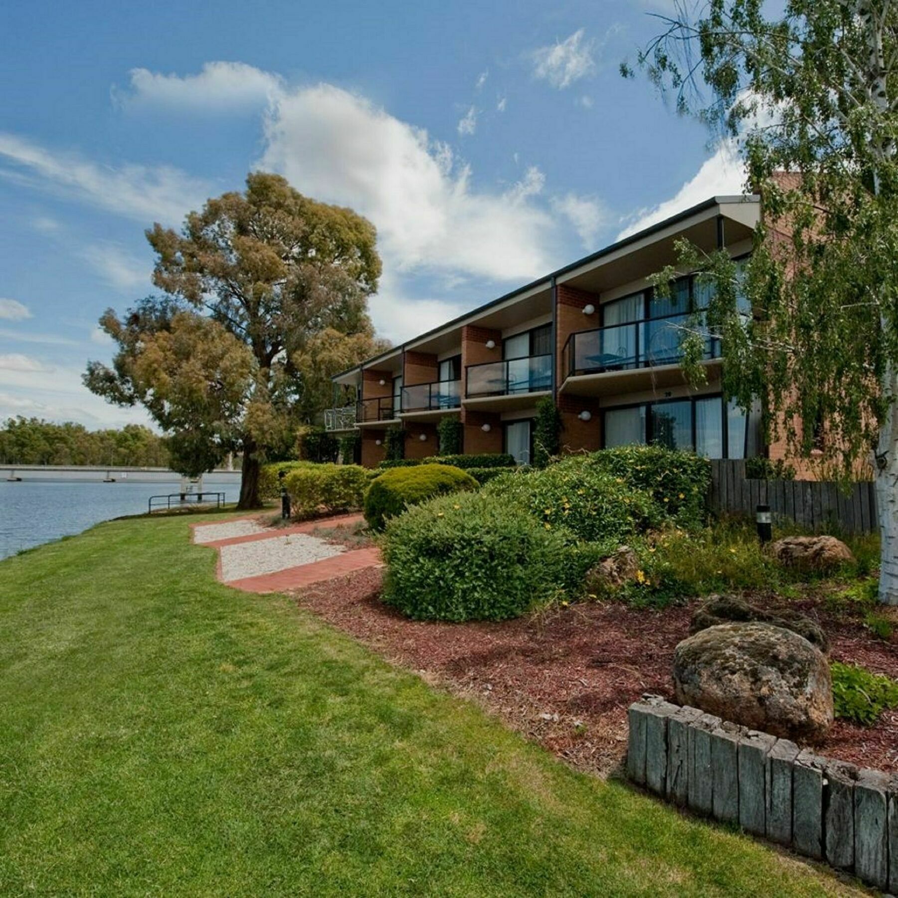 Club Mulwala Resort Экстерьер фото